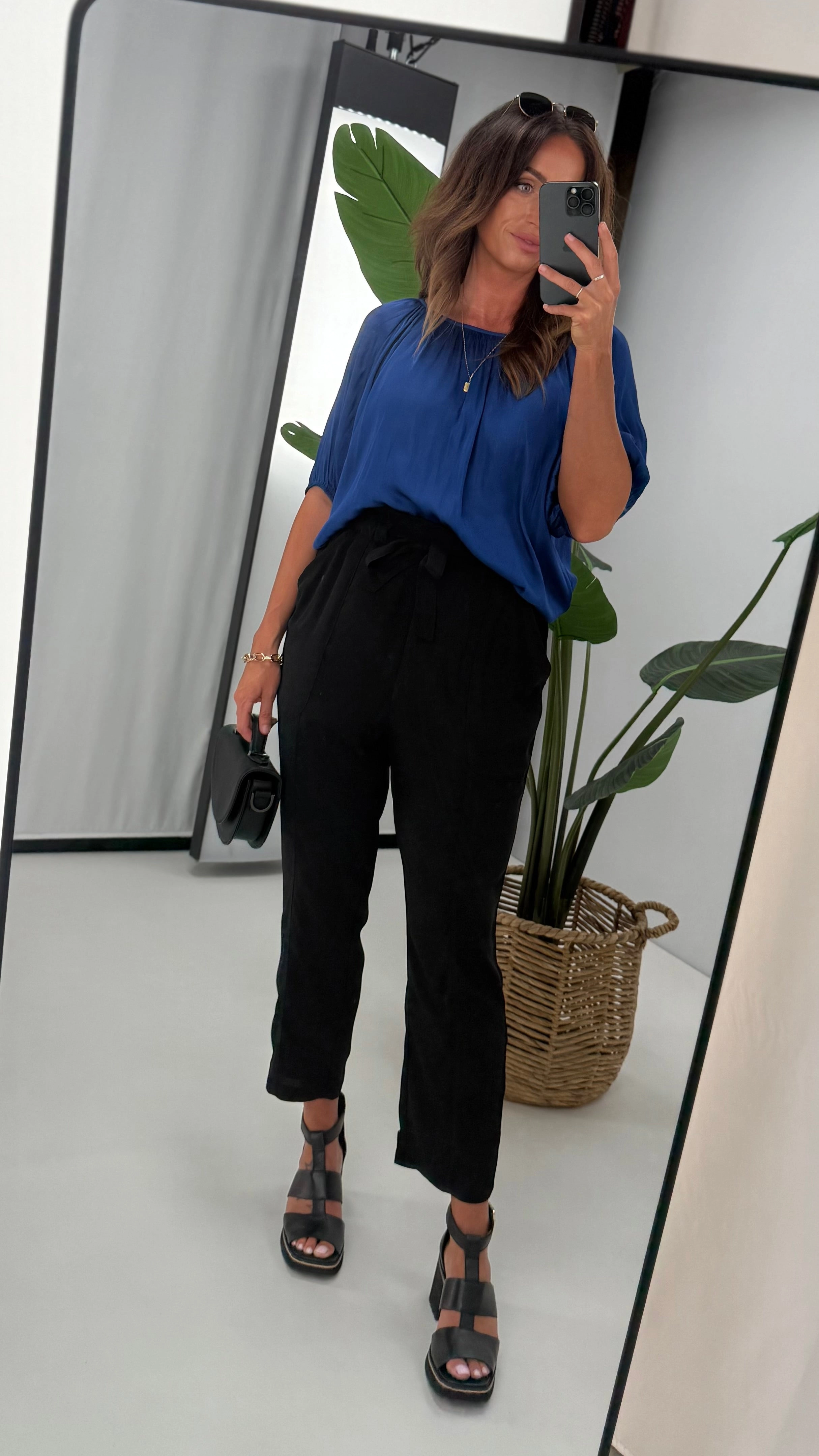 Shine On Label Geneva Tie Front Pant Black