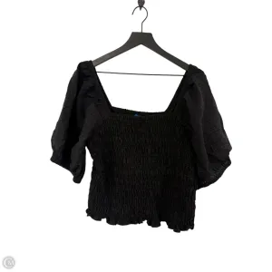 Top Short Sleeve By Old Navy In Black, Size: Xl