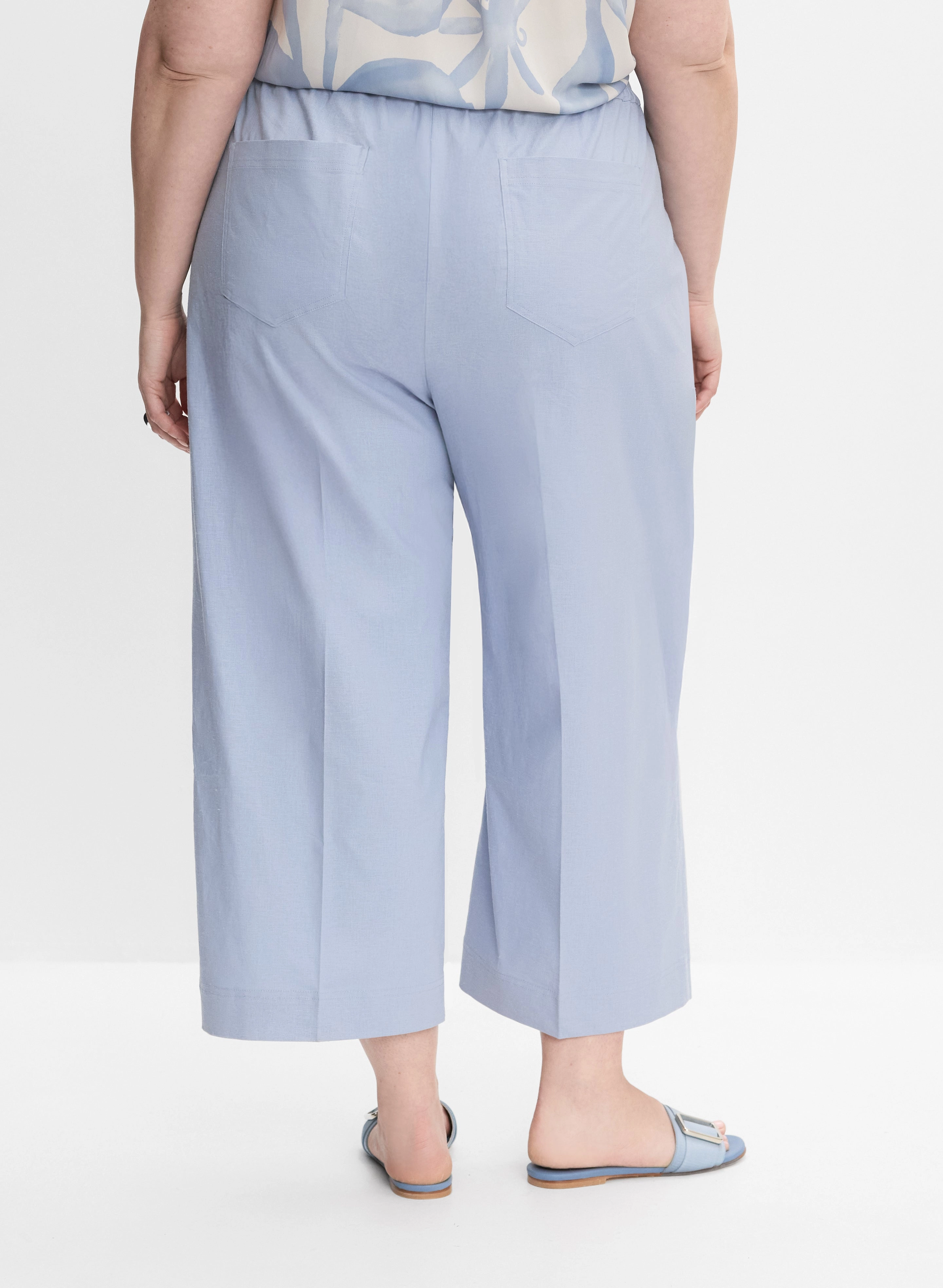 Wide-Leg Pants