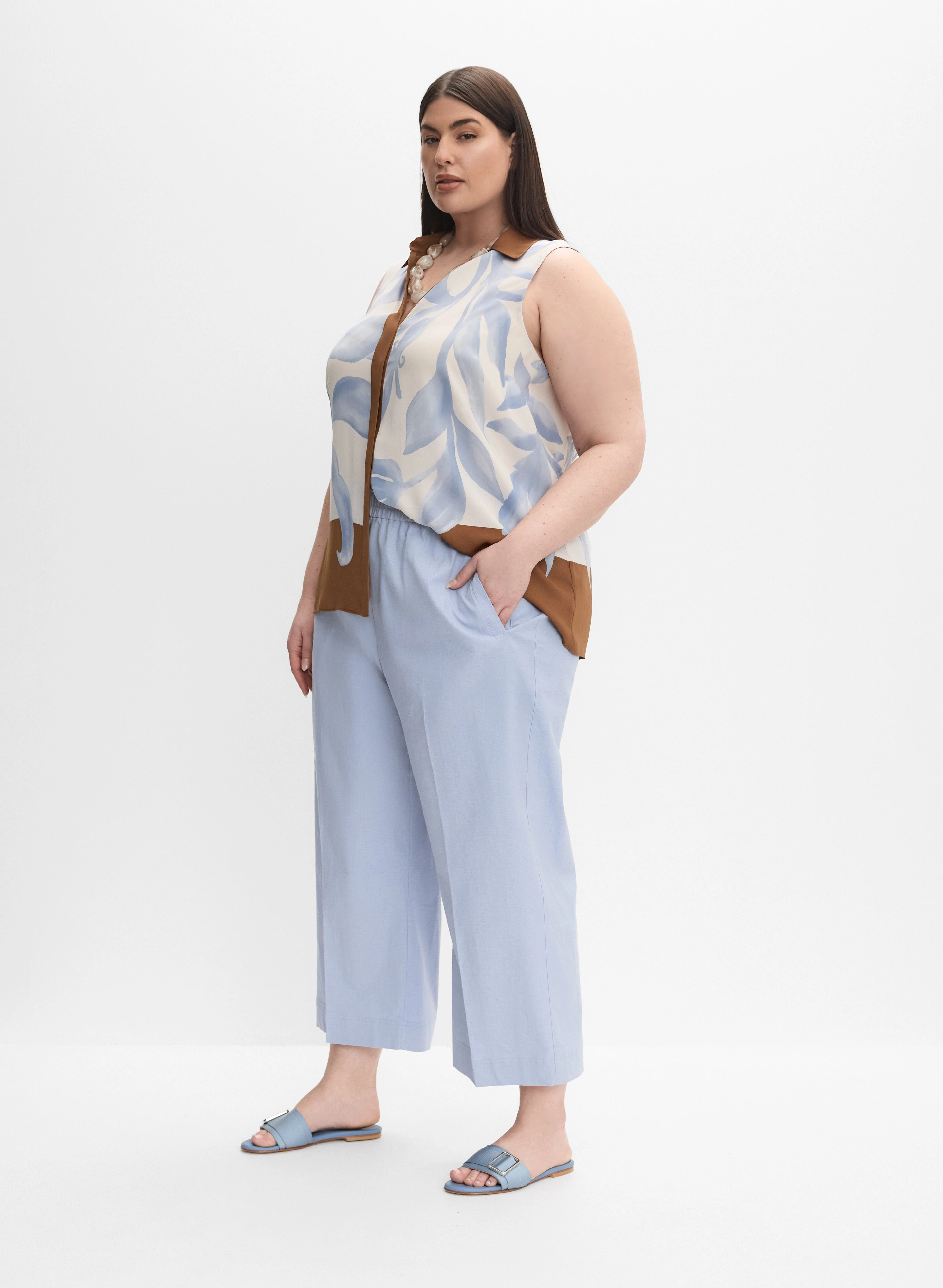 Wide-Leg Pants